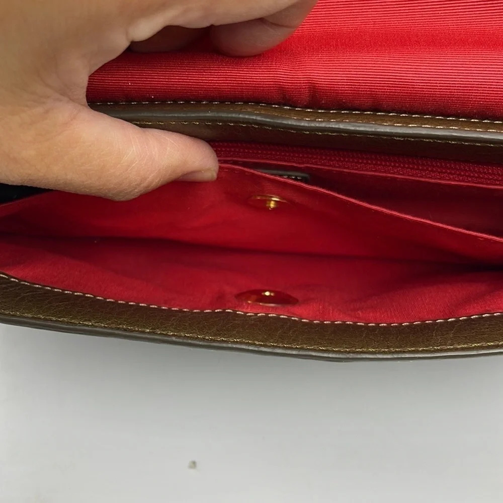 Tusk Shoulder Bag - Picture 6 of 7